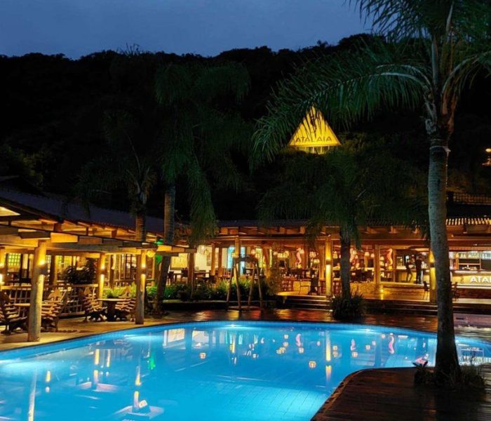 piscina hotel atalaia do mariscal bombinhas 01